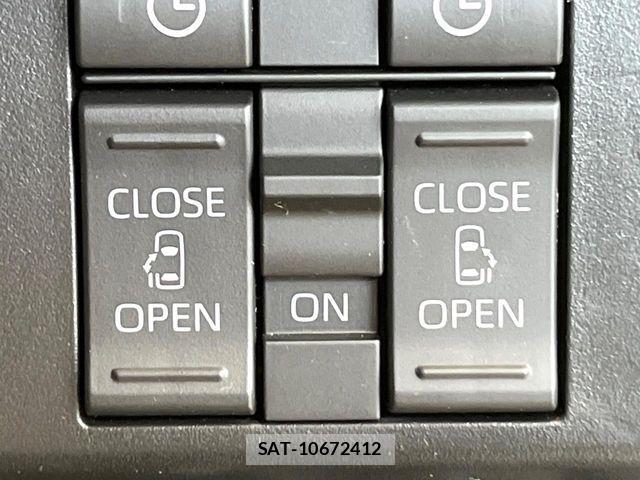 Toyota ROOMY 2023-09 8527070-4