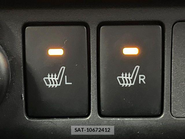 Toyota ROOMY 2023-09 8527070-6