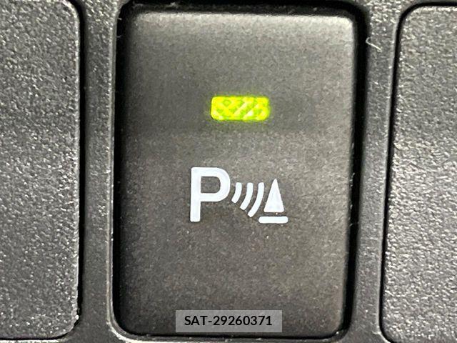 Toyota ROOMY 2023-11 8527081-6