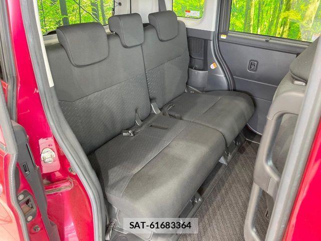 Toyota ROOMY 2019-05 8527096-10