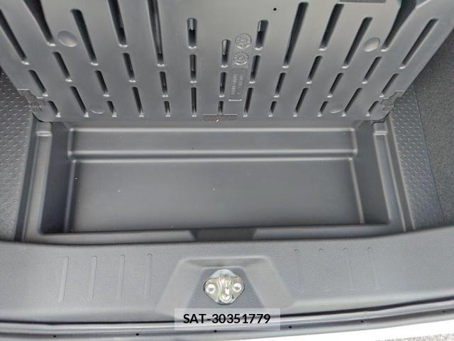 Toyota ROOMY 2022-01 8563404-27