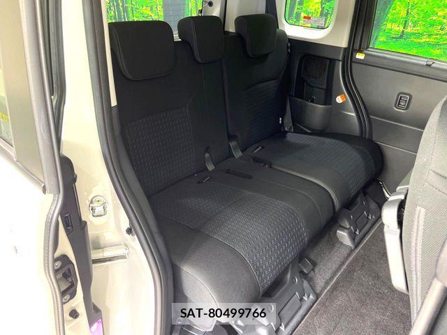 Toyota ROOMY 2022-03 8563409-9