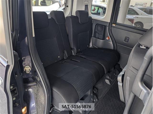 Toyota ROOMY 2023-09 8563405-6