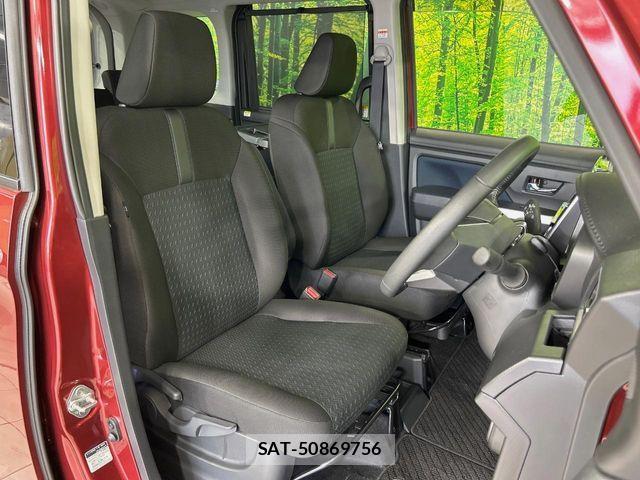 Toyota ROOMY 2022-08 8563403-7