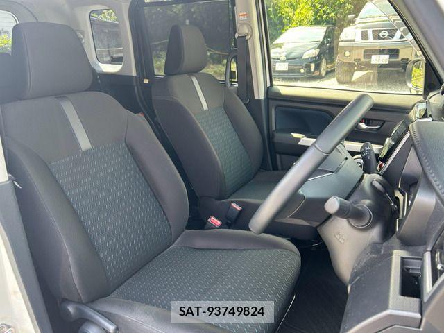 Toyota ROOMY 2021-12 8563412-10