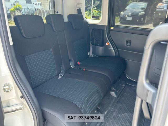 Toyota ROOMY 2021-12 8563412-16