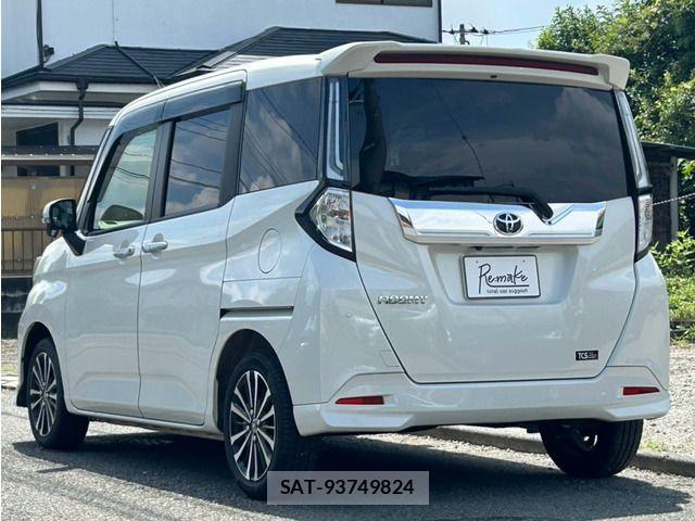 Toyota ROOMY 2021-12 8563412-6