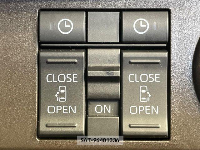 Toyota ROOMY 2023-06 8563407-6
