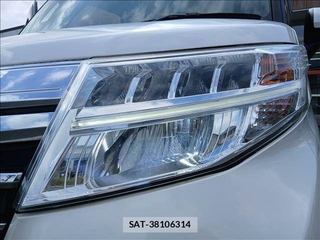 Toyota ROOMY 2018-06 8563414-10