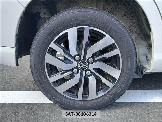Toyota ROOMY 2018-06 8563414-26