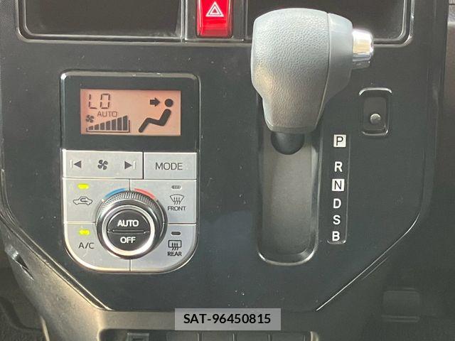 Toyota ROOMY 2018-08 8563418-21