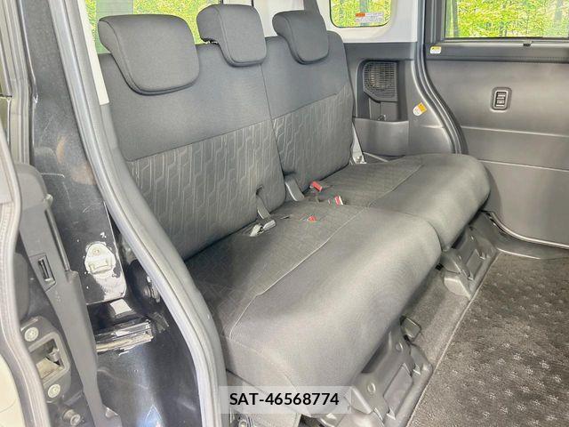 Toyota ROOMY 2019-07 8628698-8
