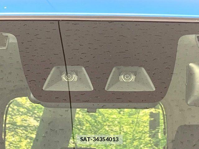 Toyota ROOMY 2019-09 8628701-2