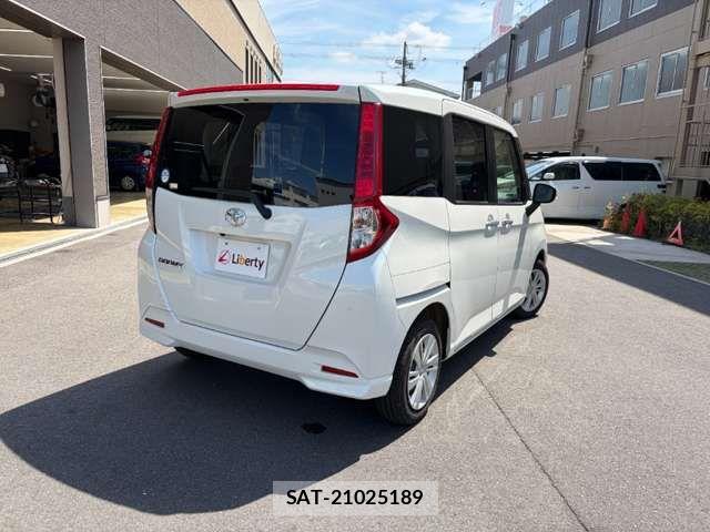 Toyota ROOMY 2021-08 8628694-17