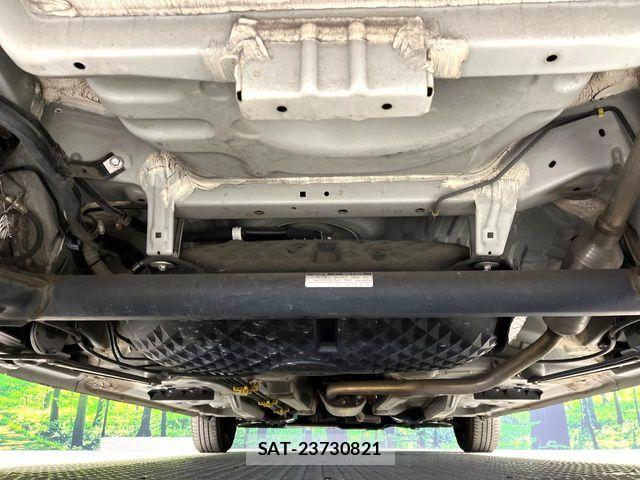 Toyota ROOMY 2017-08 8628704-18
