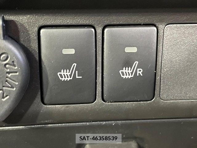 Toyota ROOMY 2020-03 8628697-6
