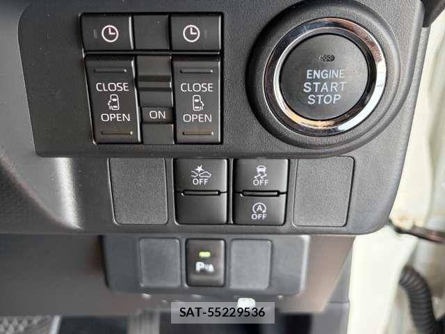 Toyota ROOMY 2025-06 8628677-9