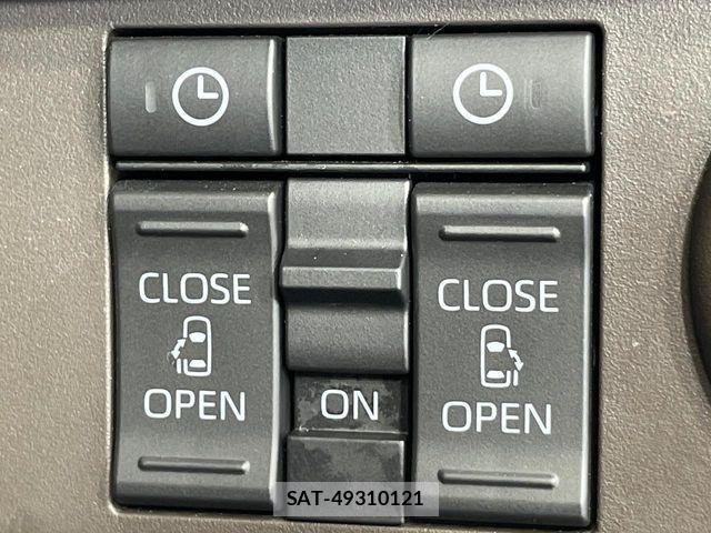 Toyota ROOMY 2021-11 8628689-5
