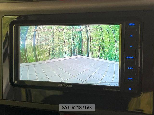 Toyota ROOMY 2021-07 8628699-3