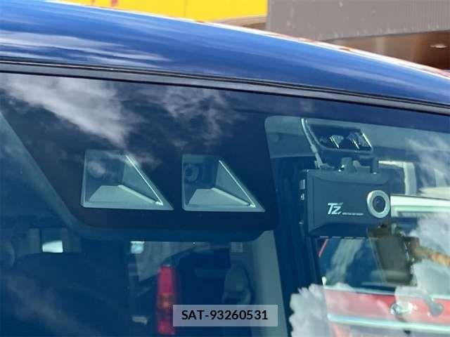 Toyota ROOMY 2022-06 8628685-12