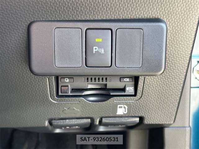 Toyota ROOMY 2022-06 8628685-7