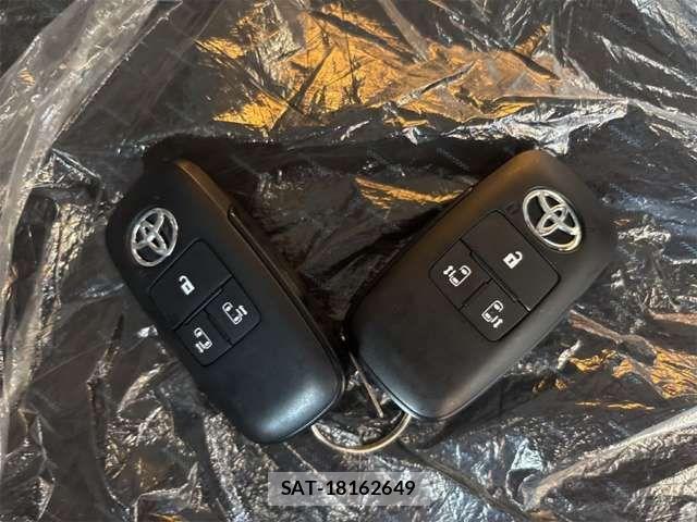 Toyota ROOMY 2025-06 8628672-7