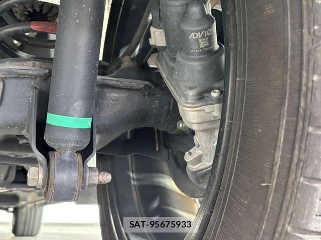 Toyota ROOMY 2023-12 8628681-11