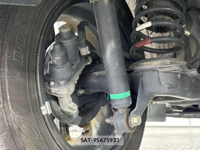 Toyota ROOMY 2023-12 8628681-12