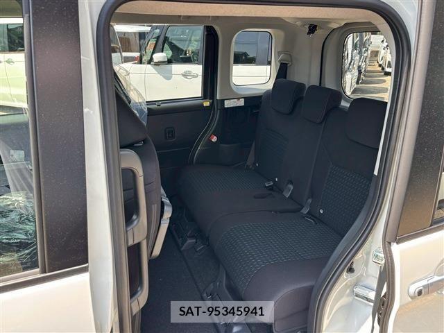 Toyota ROOMY 2026-05 8628671-5