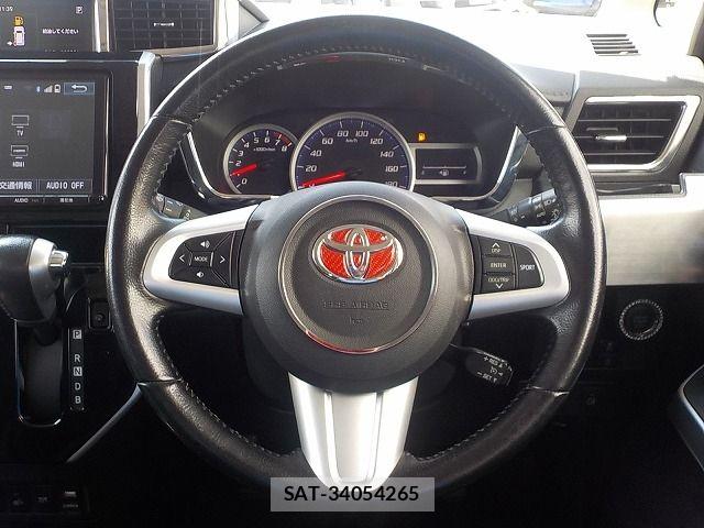 Toyota ROOMY 2017-07 8628702-14