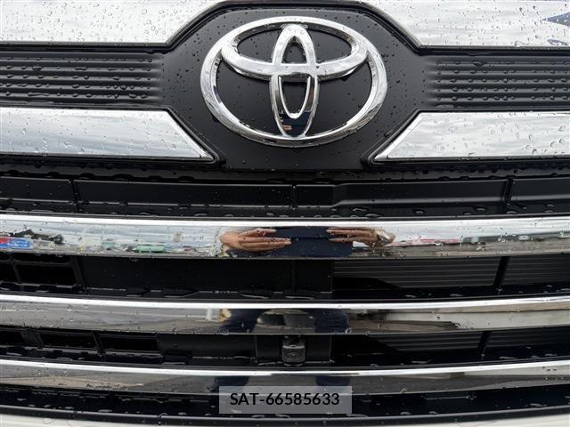 Toyota ROOMY 2026-08 8628675-11