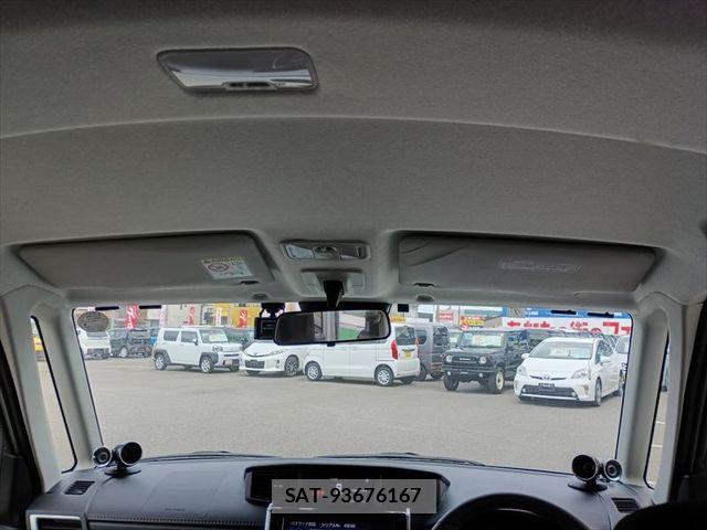Toyota ROOMY 2021-07 8666836-9