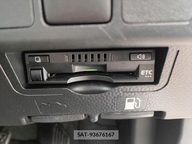 Toyota ROOMY 2021-07 8666836-26