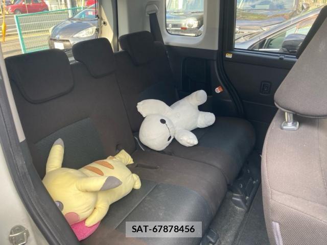 Toyota ROOMY 2022-04 8661321-11