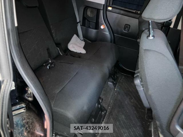 Toyota ROOMY 2018-07 8666841-14