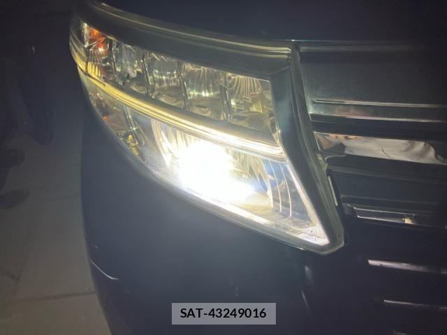 Toyota ROOMY 2018-07 8666841-17