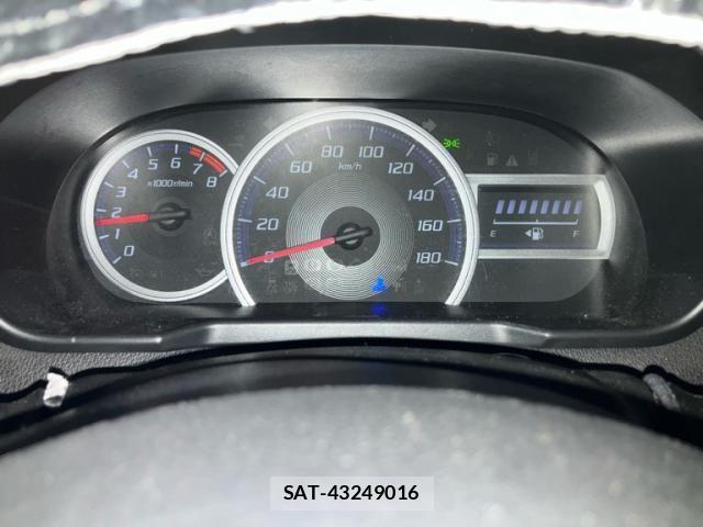 Toyota ROOMY 2018-07 8666841-5