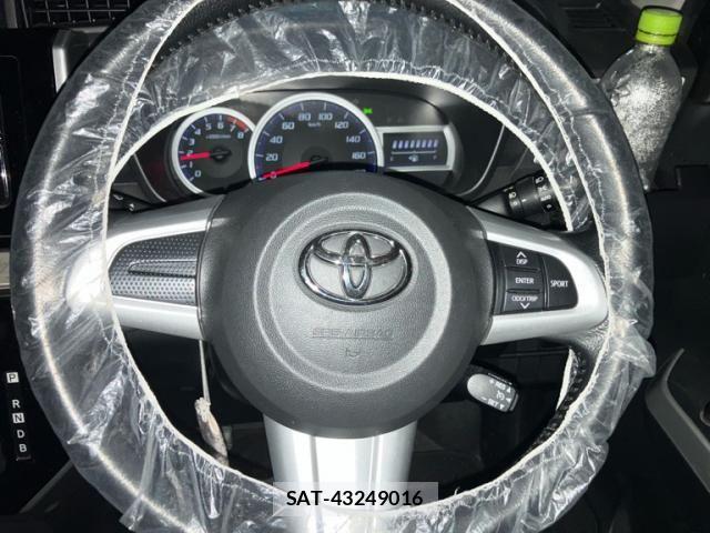 Toyota ROOMY 2018-07 8666841-6
