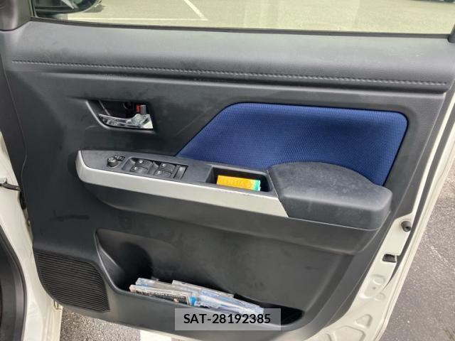 Toyota ROOMY 2018-04 8666842-11