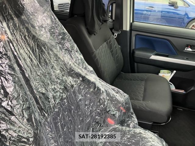 Toyota ROOMY 2018-04 8666842-13