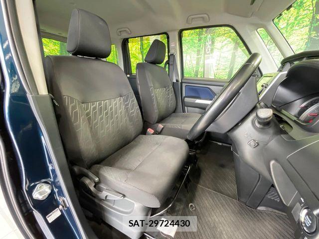 Toyota ROOMY 2017-06 8666838-11
