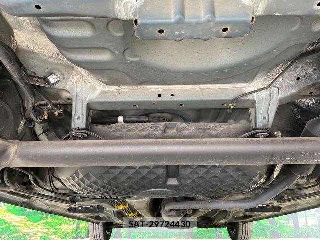 Toyota ROOMY 2017-06 8666838-19
