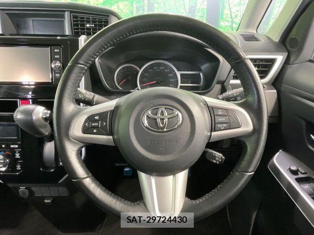 Toyota ROOMY 2017-06 8666838-8