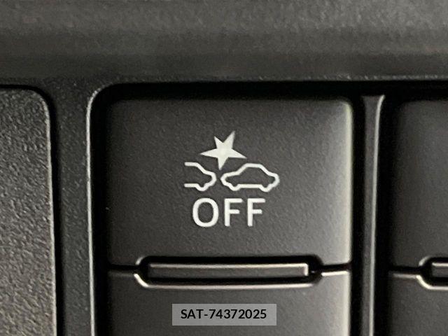 Toyota ROOMY 2022-12 8661309-4