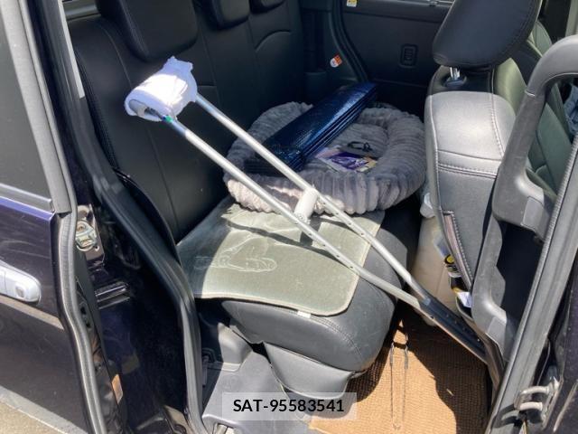 Toyota ROOMY 2020-12 8661322-9