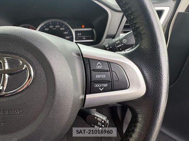 Toyota ROOMY 2018-07 8661319-16