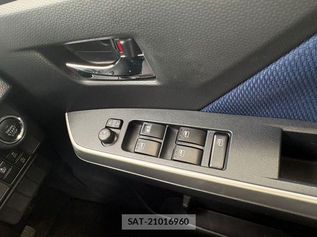Toyota ROOMY 2018-07 8661319-17
