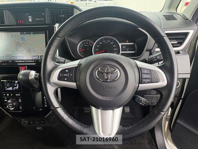 Toyota ROOMY 2018-07 8661319-1