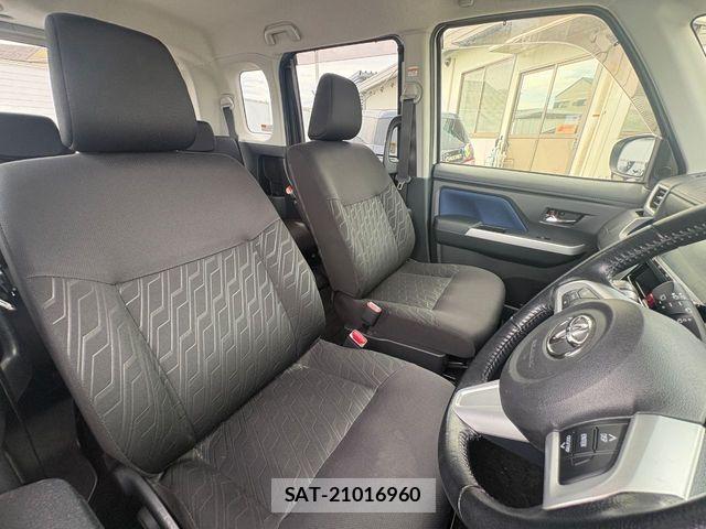 Toyota ROOMY 2018-07 8661319-3