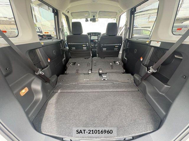 Toyota ROOMY 2018-07 8661319-6